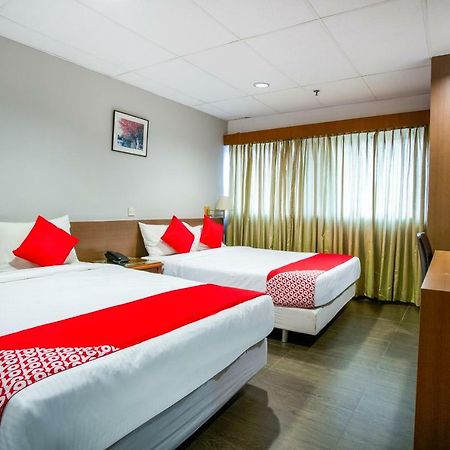 Oyo 106 Beach Hotel Singapore Exterior photo