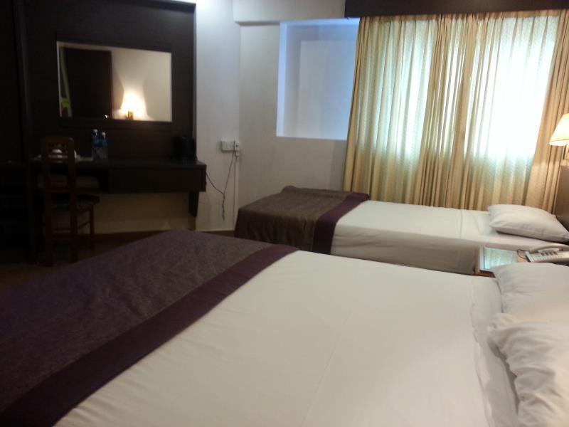 Oyo 106 Beach Hotel Singapore Exterior photo
