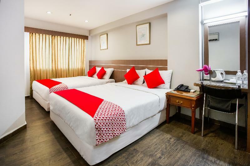 Oyo 106 Beach Hotel Singapore Exterior photo